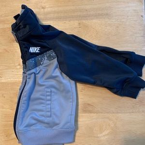 Nike Toddler 12 Month Zip Up Jacket